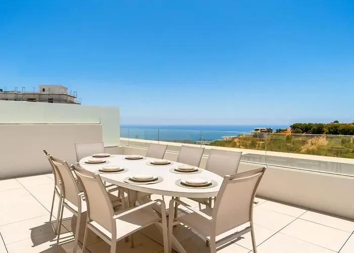 Medblue Vista Sea View Retreat 아파트