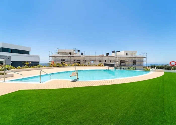 Medblue Vista Sea View Retreat 아파트